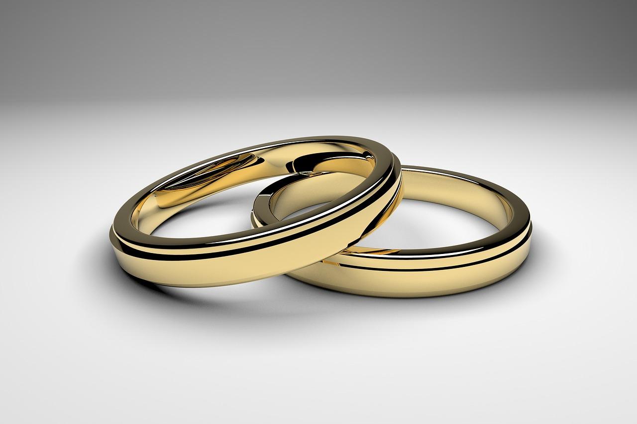 Bague de fiançailles : quelle matière privilégier ?